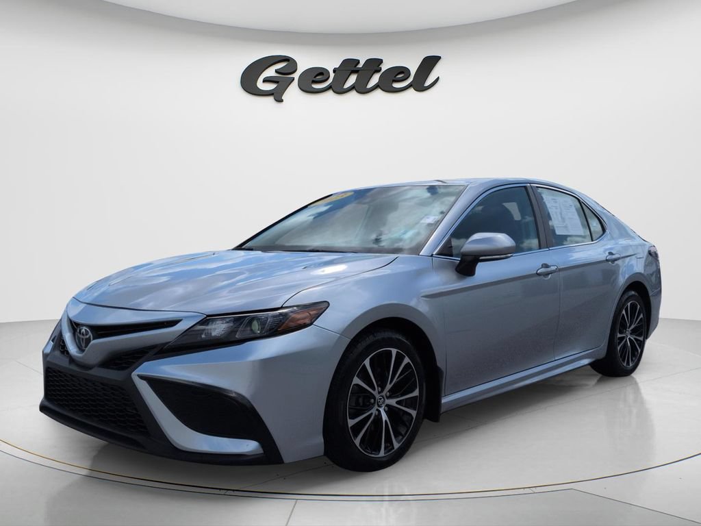 Used 2023 Toyota Camry SE w/ Convenience Package