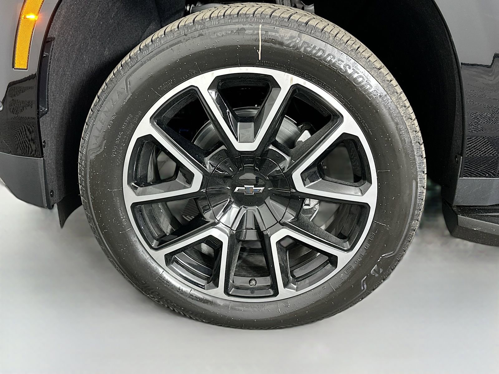 New 2026 Chevrolet Suburban RST w/ Sun And Tow Package image 33