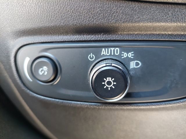 Used 2024 Chevrolet Equinox LS w/ Driver Confidence II Package image 35