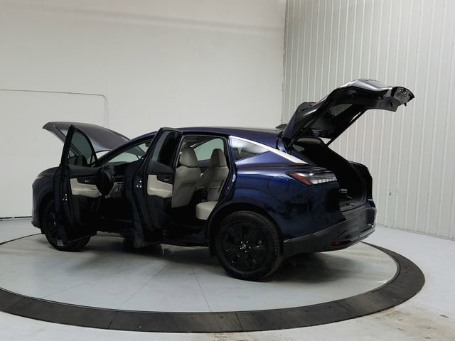 Used 2025 Nissan Murano SV image 13