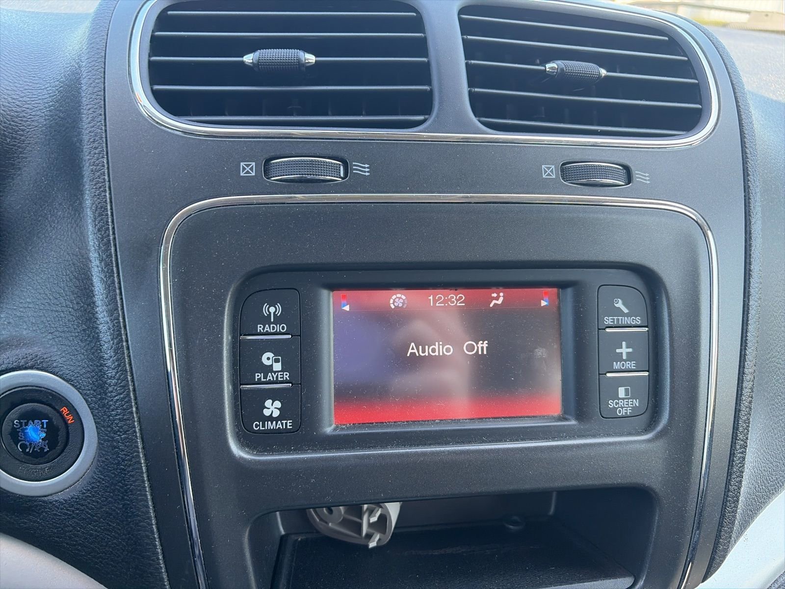 Used 2013 Dodge Journey SXT w/ Flexible Seating Group FWD image 17