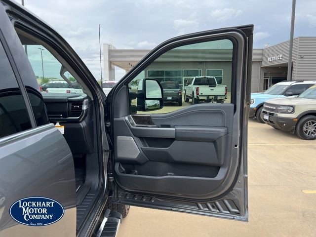 New 2026 Ford F350 Lariat image 38