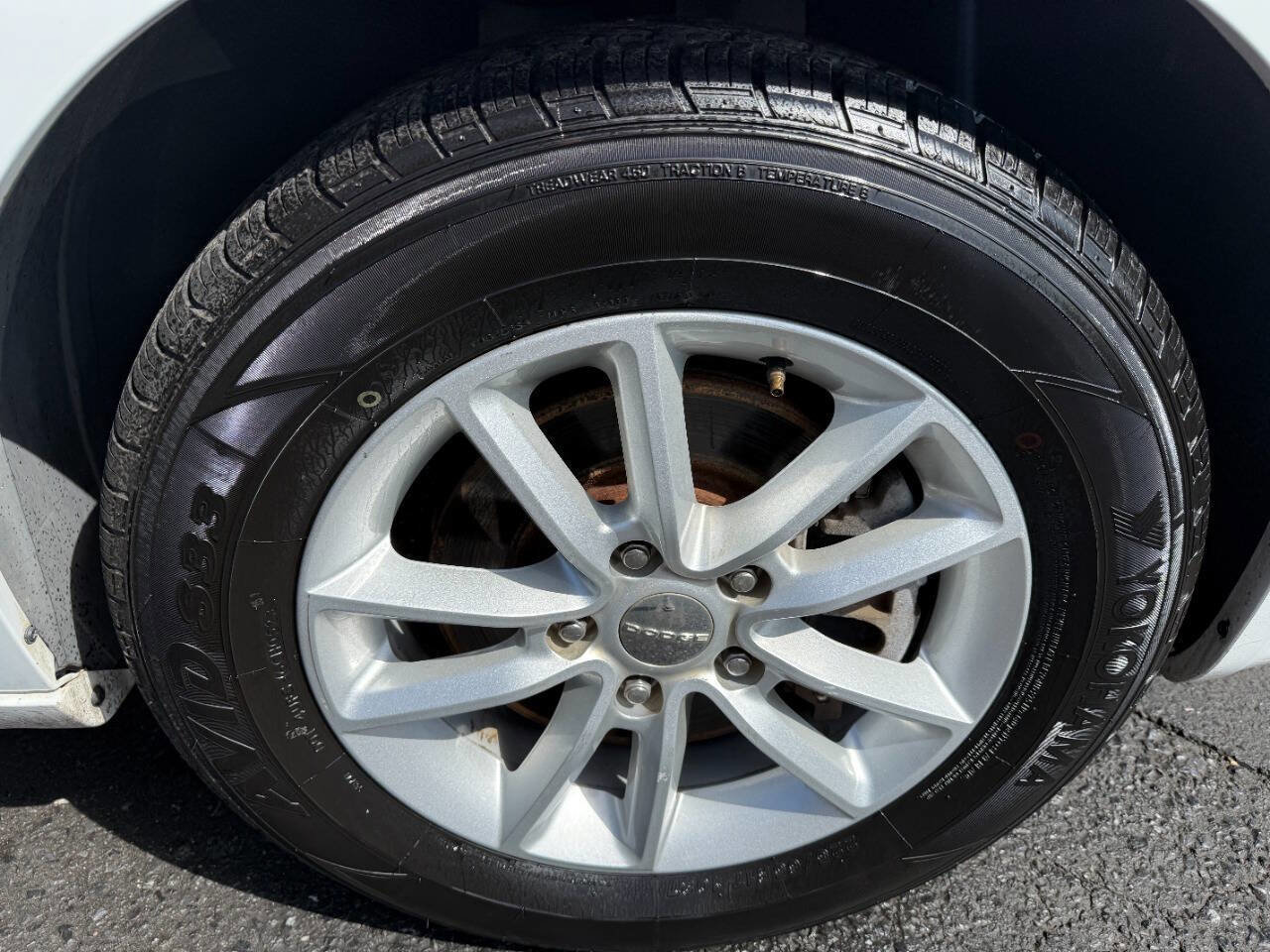 Used 2015 Dodge Grand Caravan SXT w/ Security Group FWD image 12