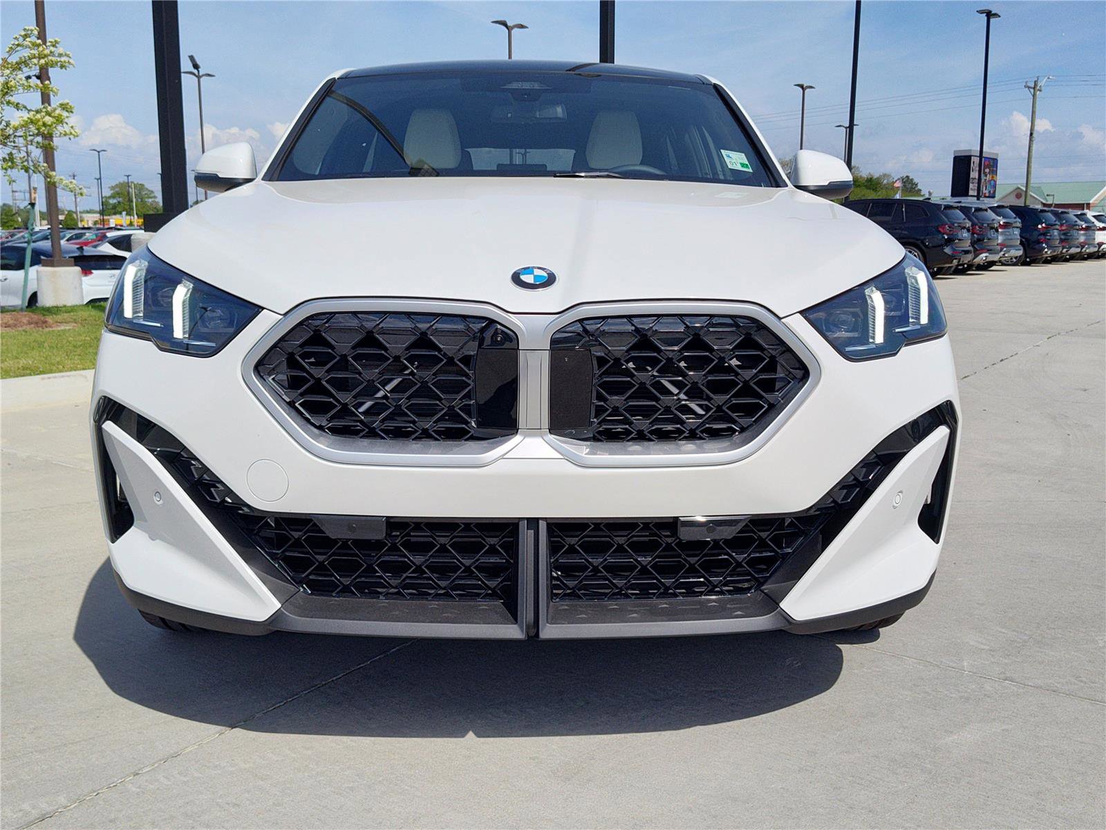 Certified 2026 BMW X2 xDrive28i w/ Technology Package AWD/4WD image 11