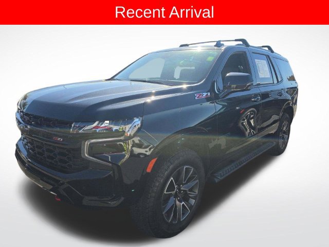Used 2023 Chevrolet Tahoe Z71 w/ Luxury Package AWD/4WD image 2