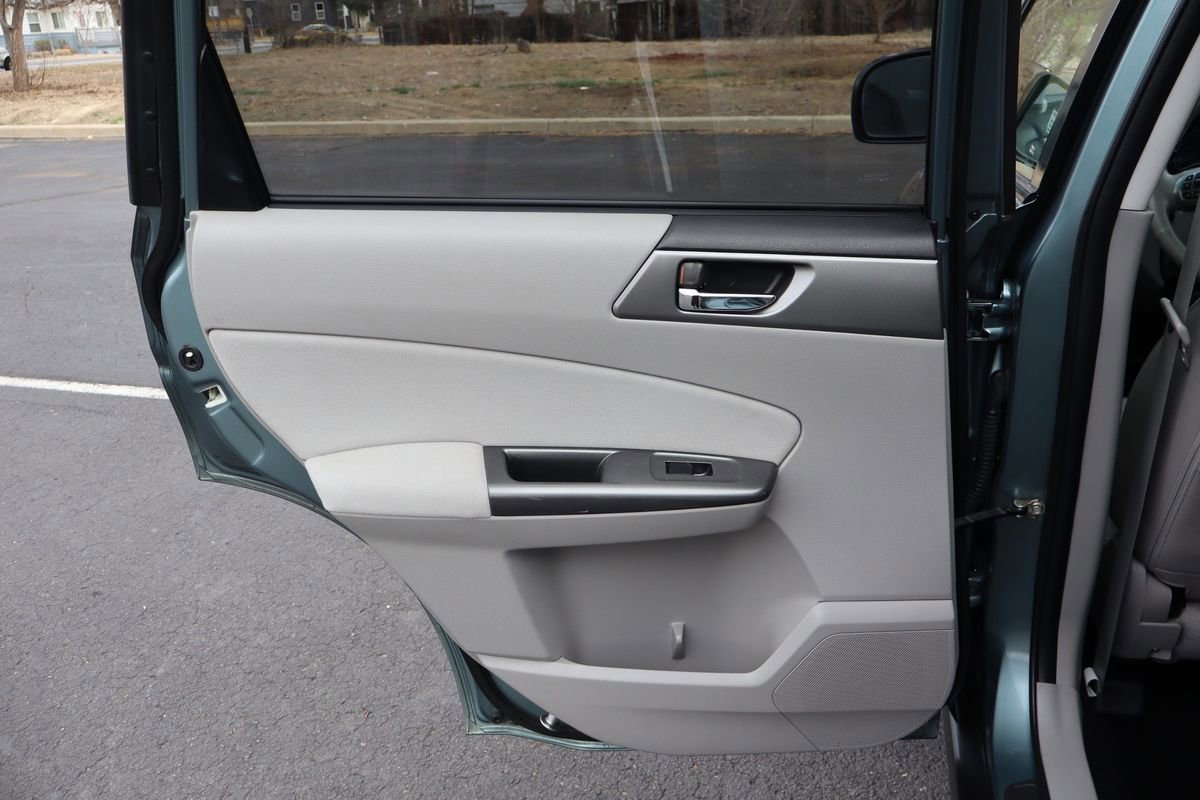 Used 2011 Subaru Forester 2.5X Limited w/ Utility Pkg image 24