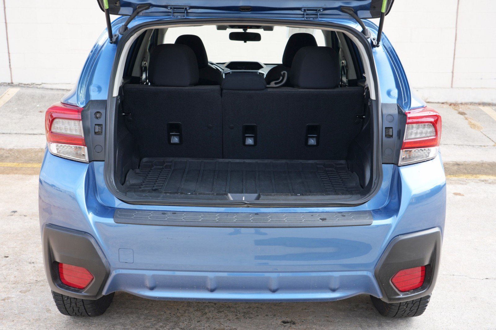 Used 2021 Subaru Crosstrek 2.0i AWD/4WD image 9