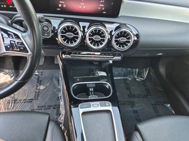 Used 2025 Mercedes-Benz CLA 250 4MATIC image 12