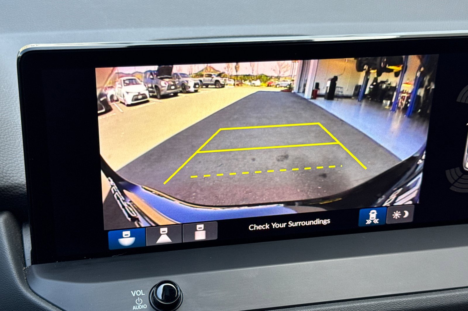 Used 2023 Honda Accord Touring image 24