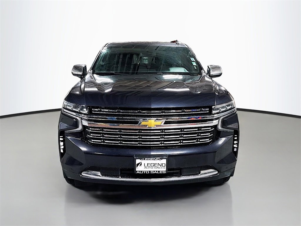 Used 2023 Chevrolet Suburban Premier image 2