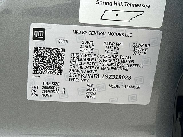 Certified 2025 Cadillac Lyriq Luxury w/ LPO, Floor Liner Package AWD/4WD image 30
