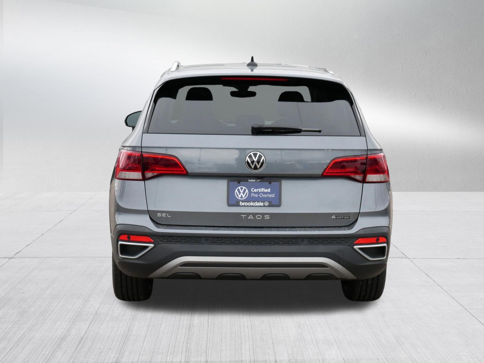 Used 2023 Volkswagen Taos SEL image 6