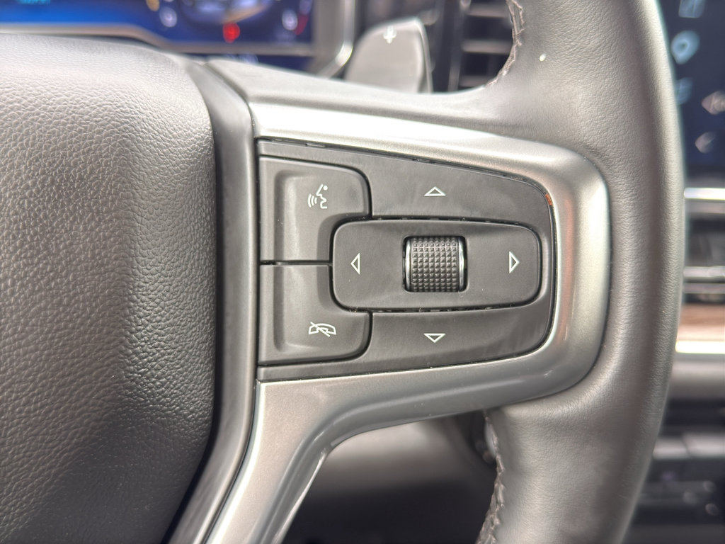 Used 2025 Chevrolet Silverado 1500 LT Trail Boss w/ Convenience Package II AWD/4WD image 27