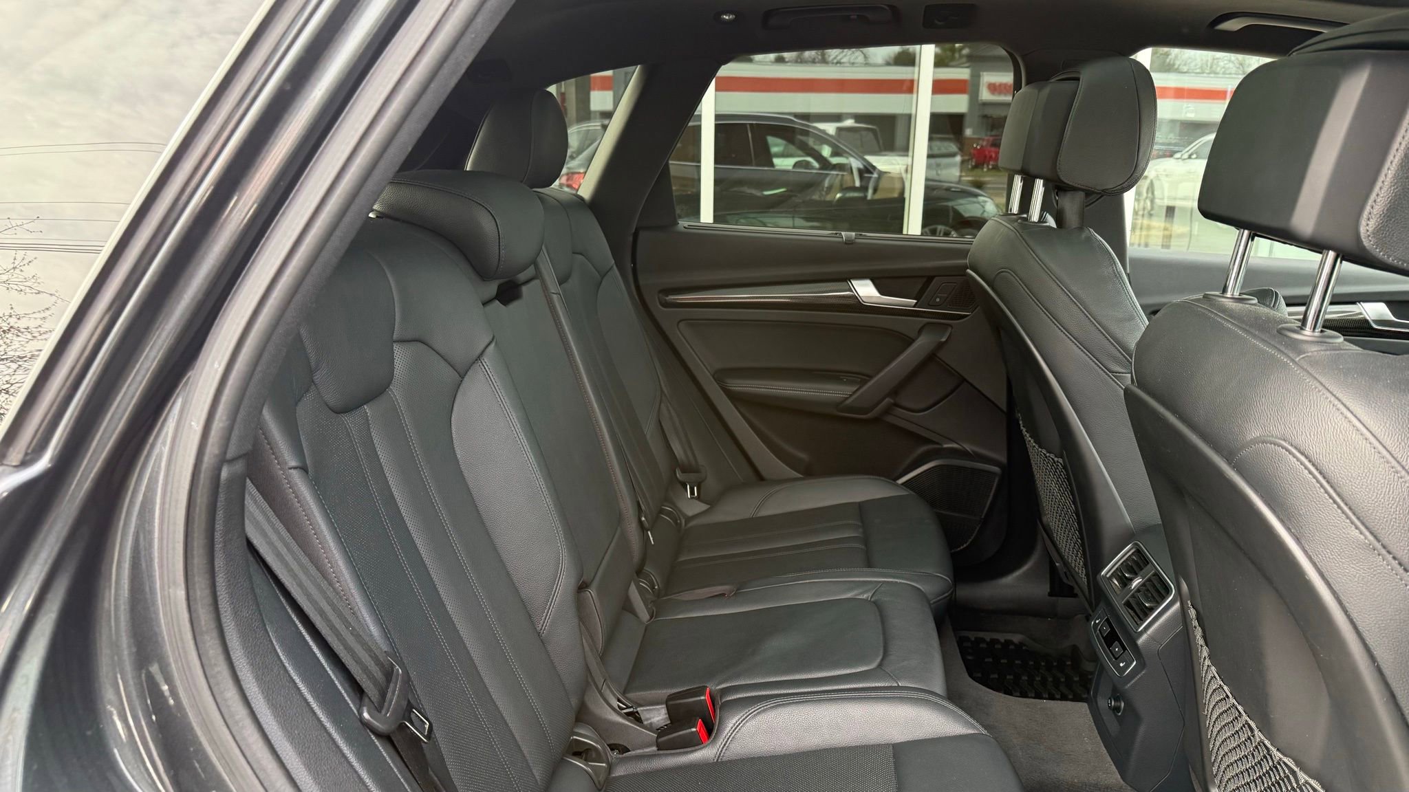 Used 2018 Audi SQ5 Prestige w/ Prestige Package image 37