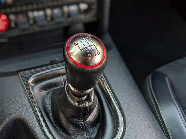 Used 2016 Ford Mustang Shelby GT350 w/ Technology Package image 12