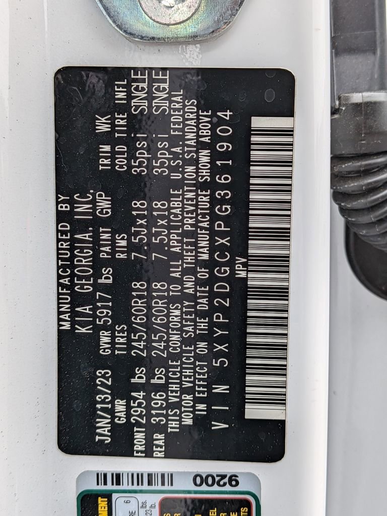 Used 2023 Kia Telluride LX image 36