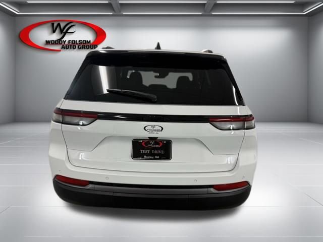 New 2026 Jeep Grand Cherokee Limited image 7