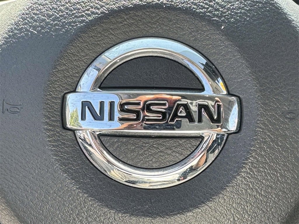 Used 2020 Nissan Rogue Sport S image 28