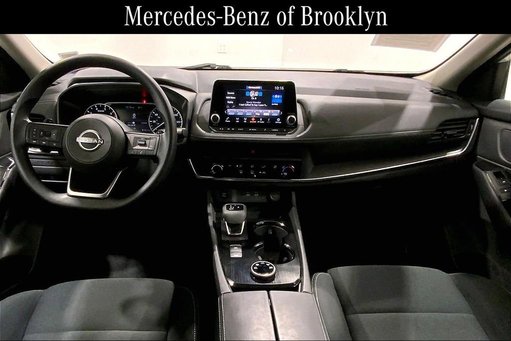 Used 2024 Nissan Rogue S image 14