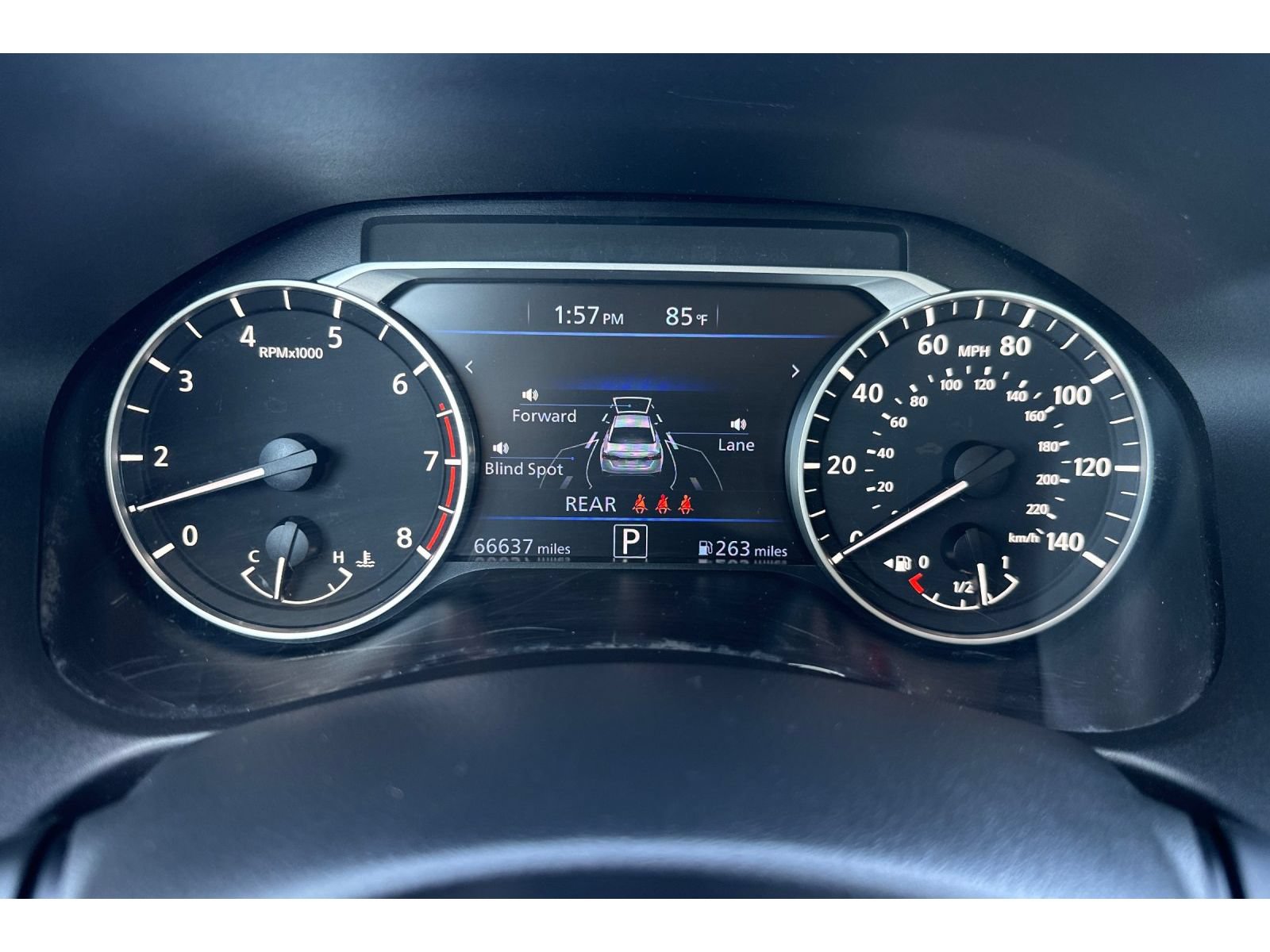 Used 2023 Nissan Altima 2.5 SV FWD image 39