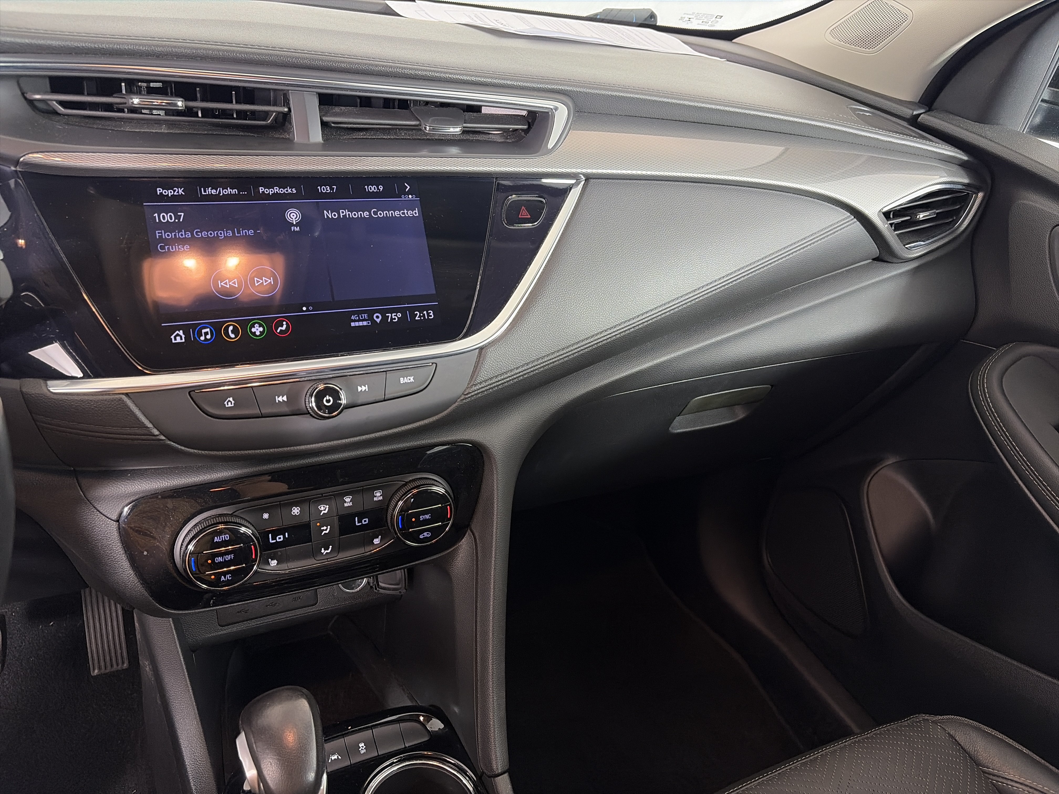 Used 2021 Buick Encore GX Essence w/ Sport Touring Package AWD/4WD image 4