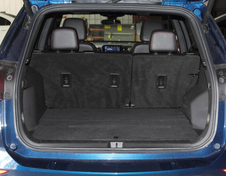 Used 2022 Chevrolet Equinox RS w/ RS Leather Package image 24