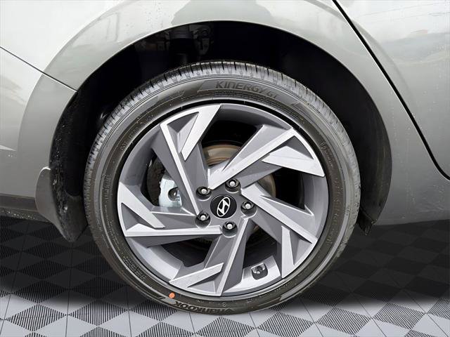 New 2026 Hyundai Elantra Limited image 9