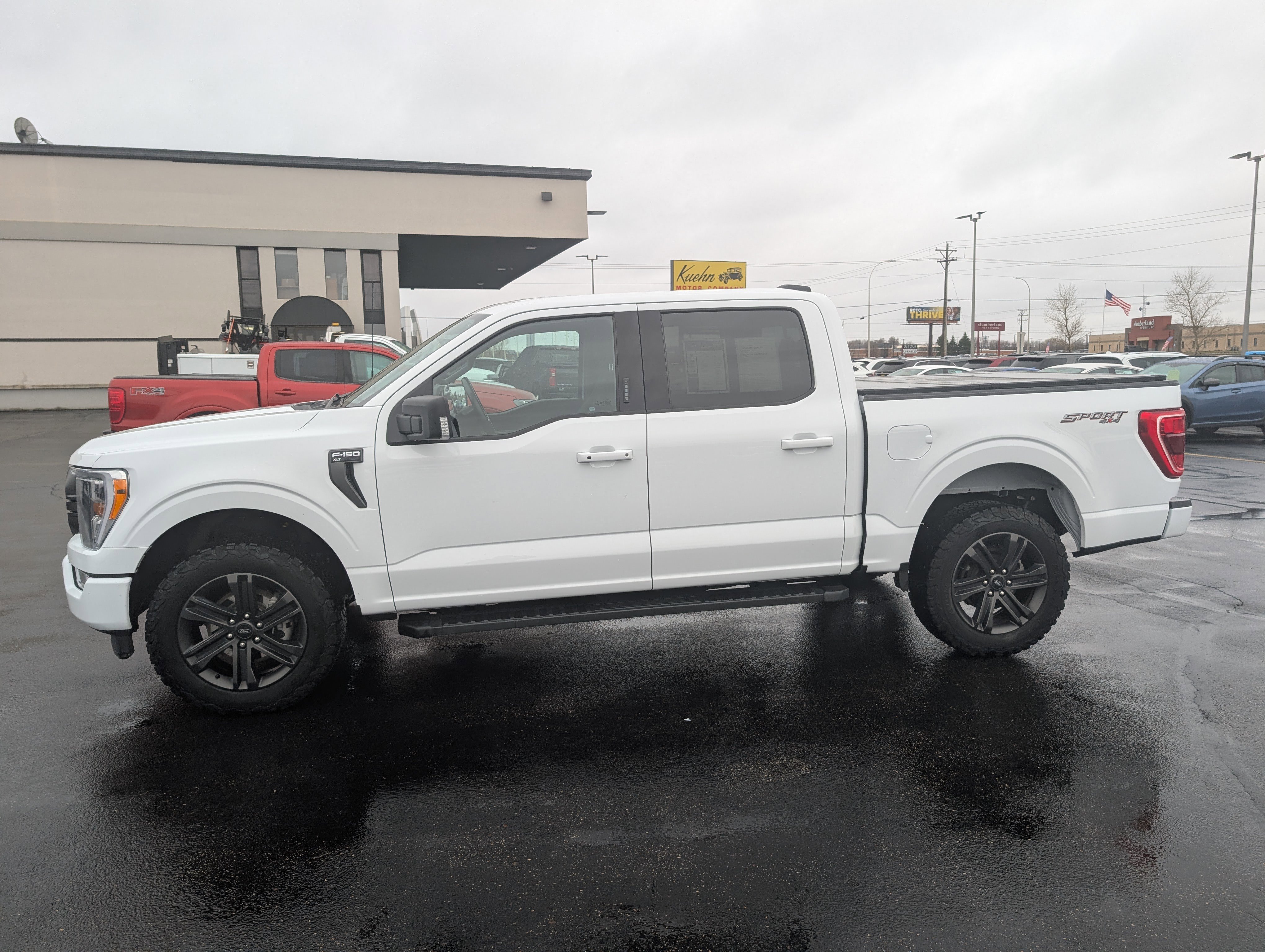 Used 2022 Ford F150 XLT w/ Equipment Group 302A High image 5