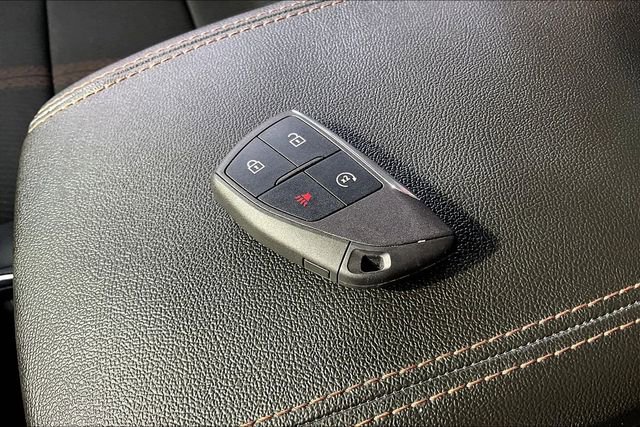 Used 2025 GMC Canyon AT4 image 34