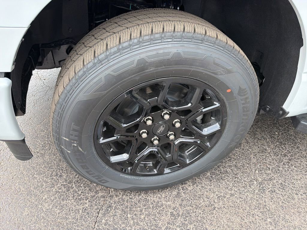 New 2026 Ford F150 XLT image 16