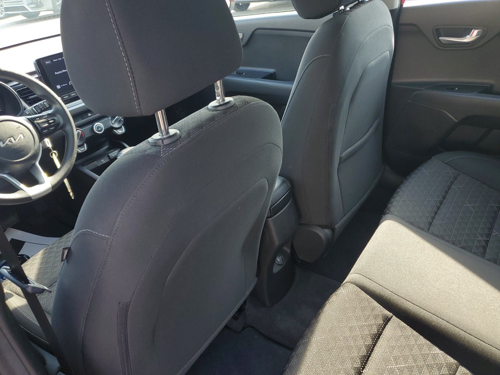 Used 2023 Kia Rio S FWD image 13