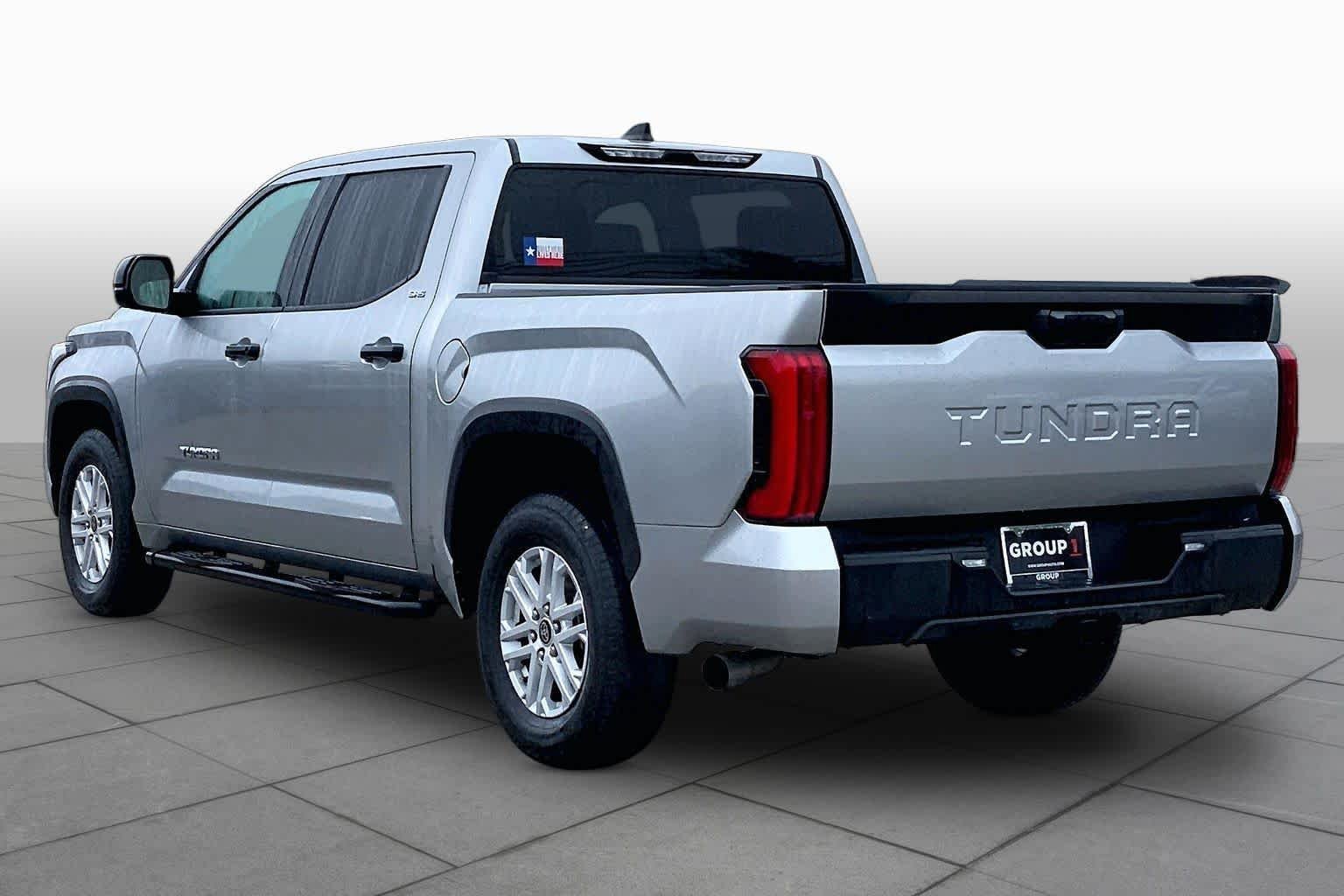 Used 2022 Toyota Tundra SR5 RWD image 12