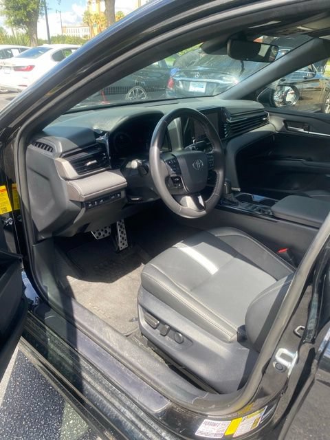 Used 2025 Toyota Camry SE FWD image 14