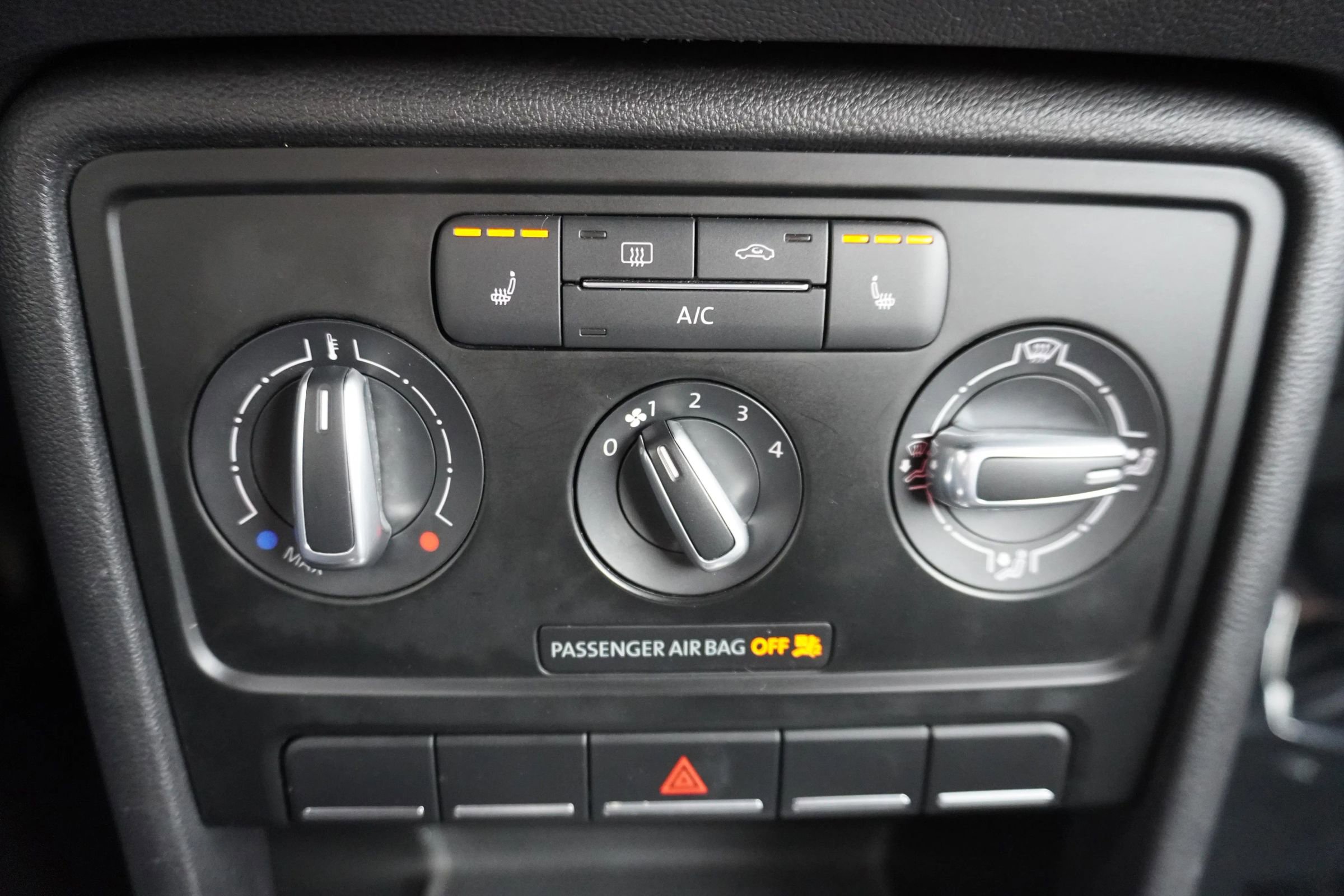 Used 2016 Volkswagen Beetle 1.8T image 16