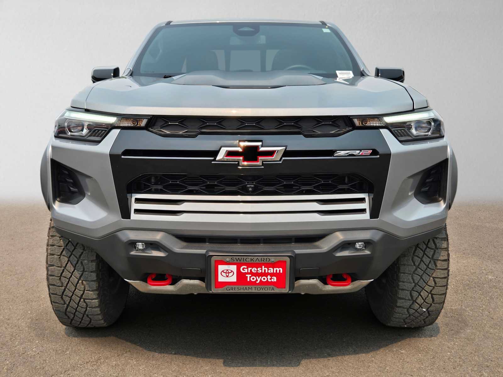 Used 2024 Chevrolet Colorado ZR2 w/ Technology Package AWD/4WD image 8