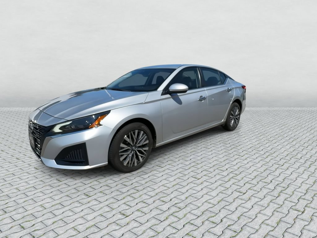 Certified 2023 Nissan Altima 2.5 SV AWD/4WD image 4