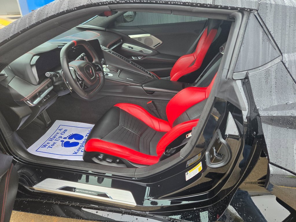 Used 2024 Chevrolet Corvette Stingray Premium Conv w/ 3LT image 6