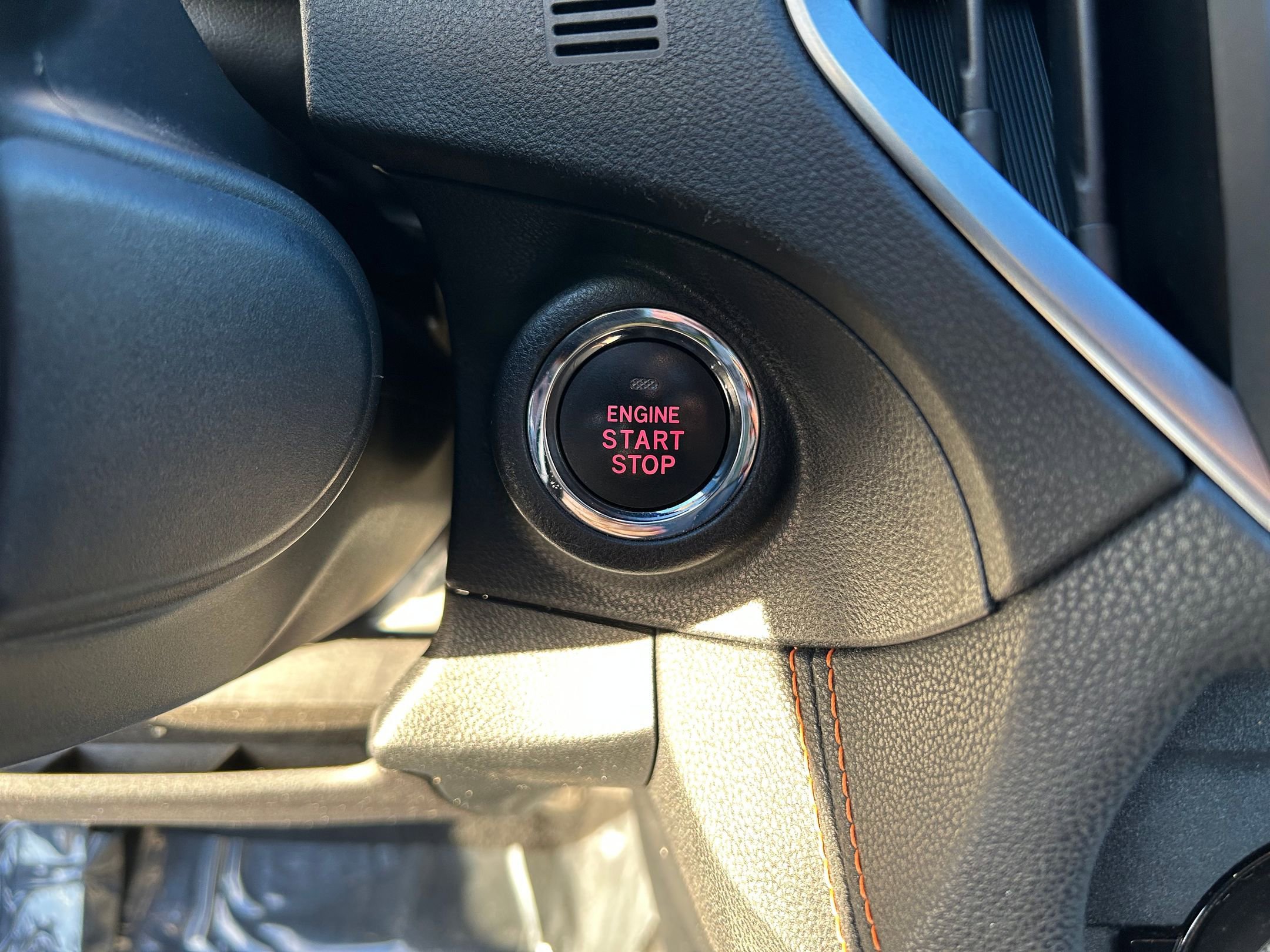 Used 2020 Subaru Crosstrek 2.0i Limited w/ Moonroof Package image 17