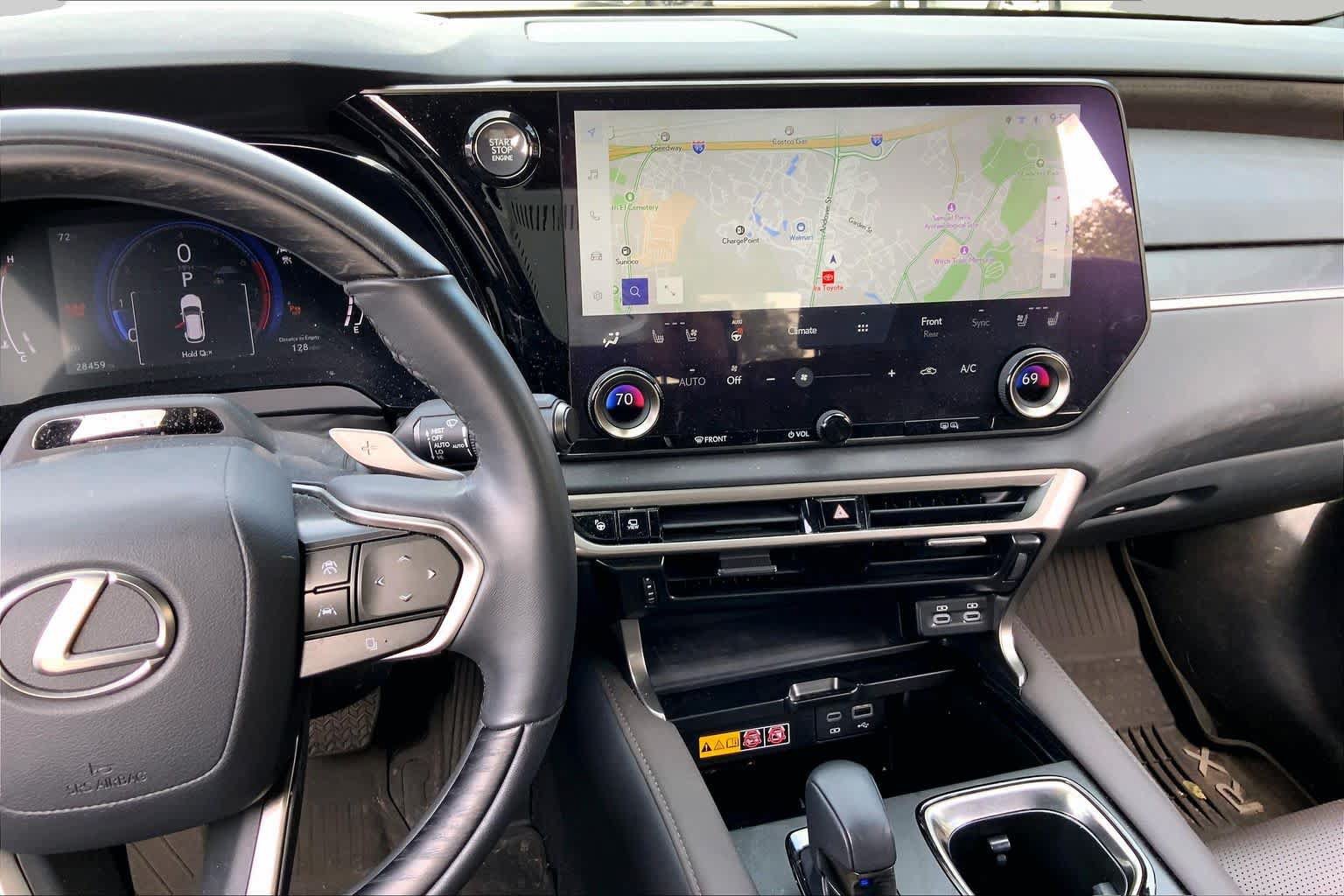 Used 2024 Lexus RX 350 AWD w/ Convenience Package image 7