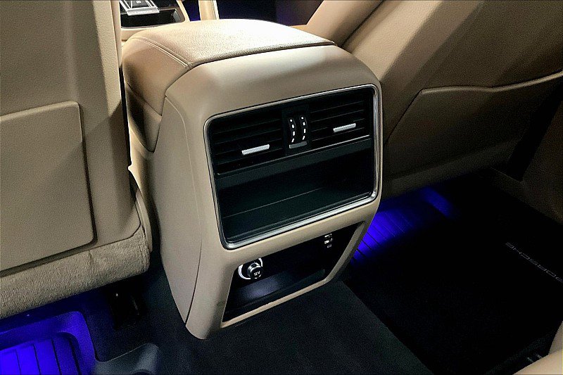 Used 2019 Porsche Cayenne AWD/4WD image 23