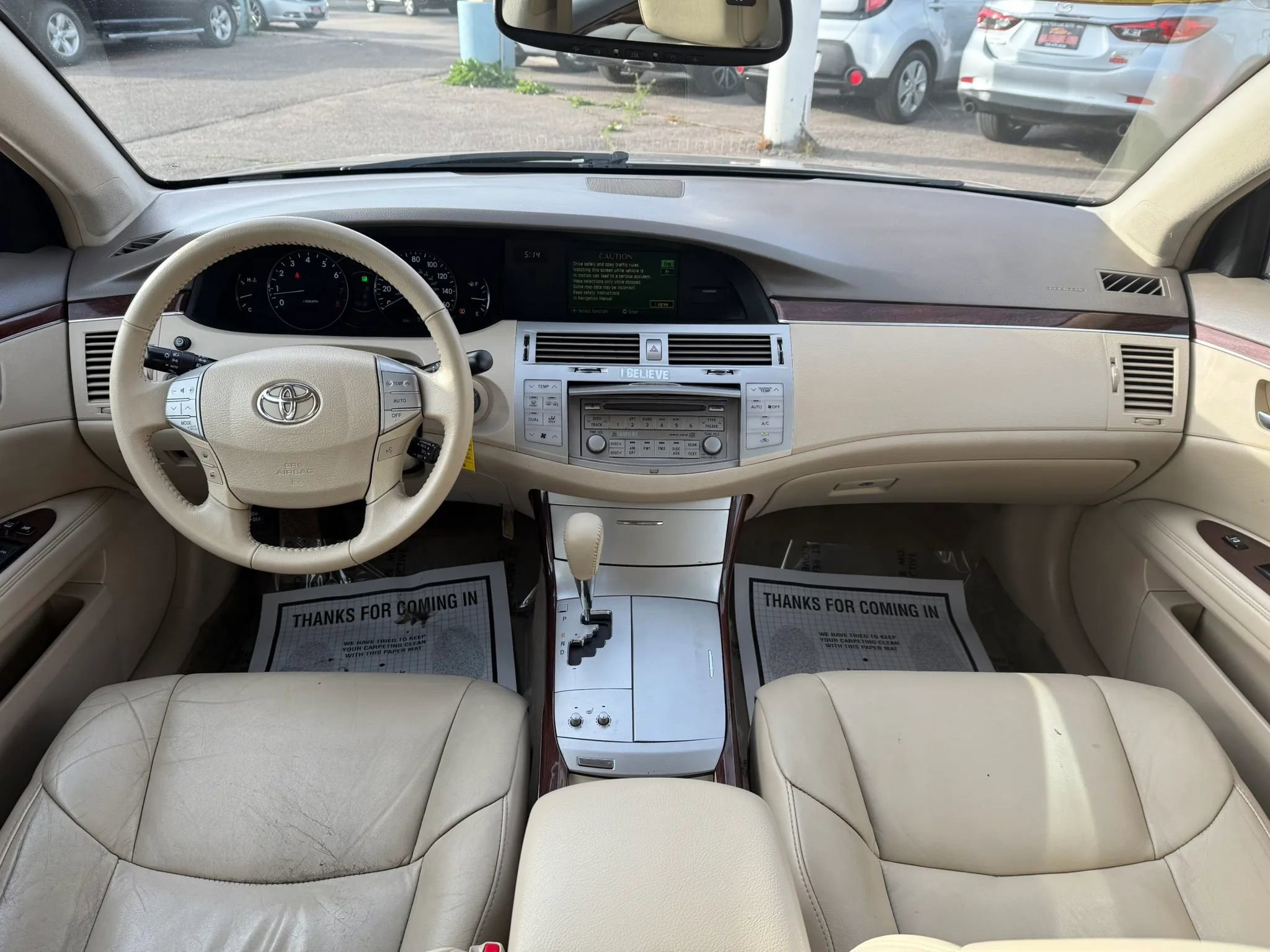 Used 2009 Toyota Avalon XLS FWD image 30