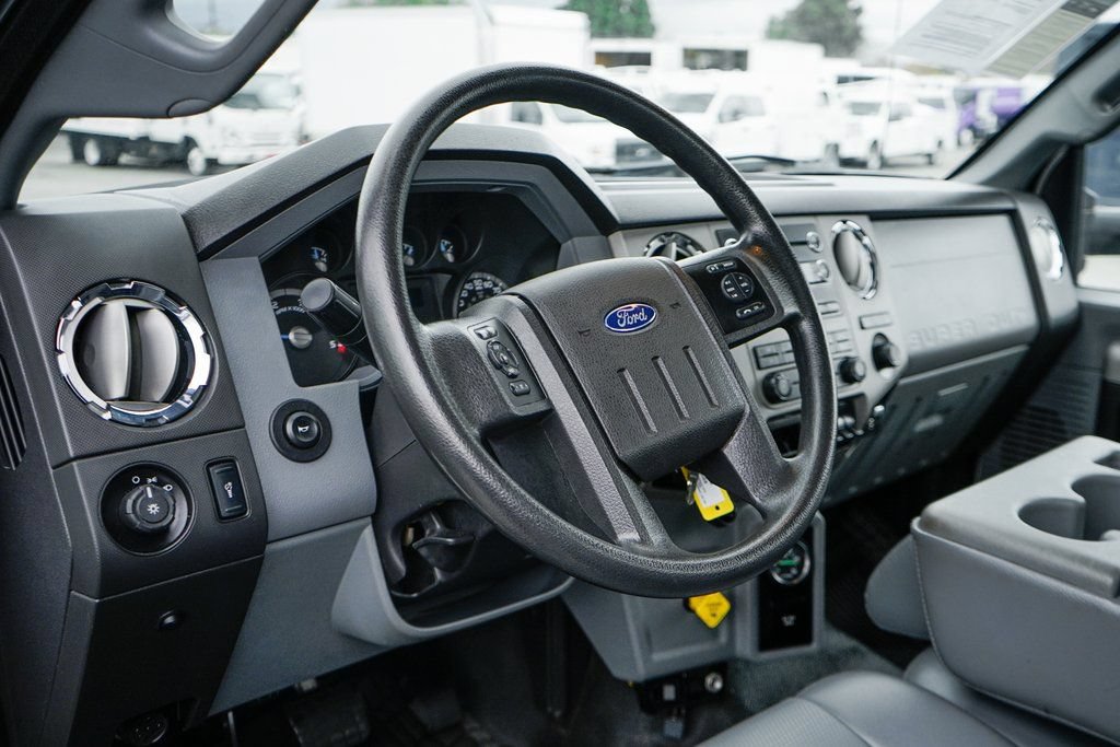 Used 2019 Ford F750 2WD Regular Cab Super Duty image 34