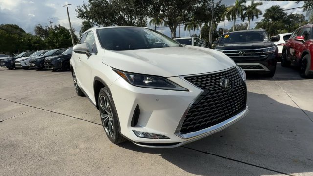 Certified 2022 Lexus RX 350 FWD w/ Premium Package image 2
