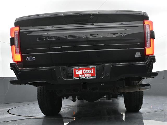 Used 2025 Ford F350 Platinum w/ FX4 Off-Road Package AWD/4WD image 35