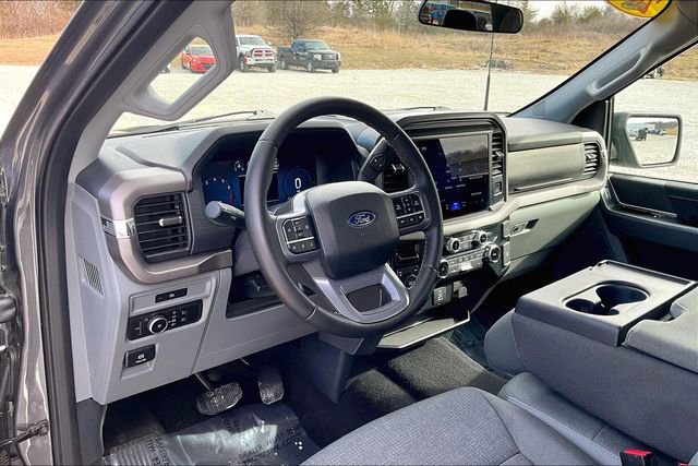 Used 2025 Ford F150 XLT w/ Equipment Group 301A Standard image 13