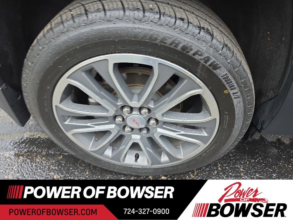 Used 2017 GMC Acadia SLT AWD/4WD image 13