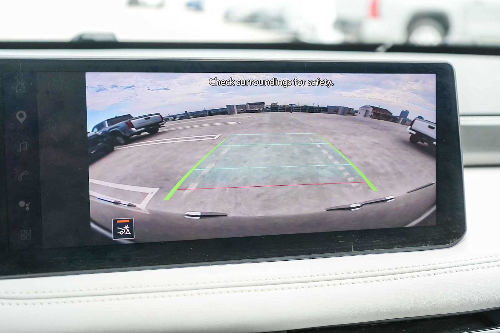 Used 2026 INFINITI QX60 Pure w/ Cargo Package FWD image 26