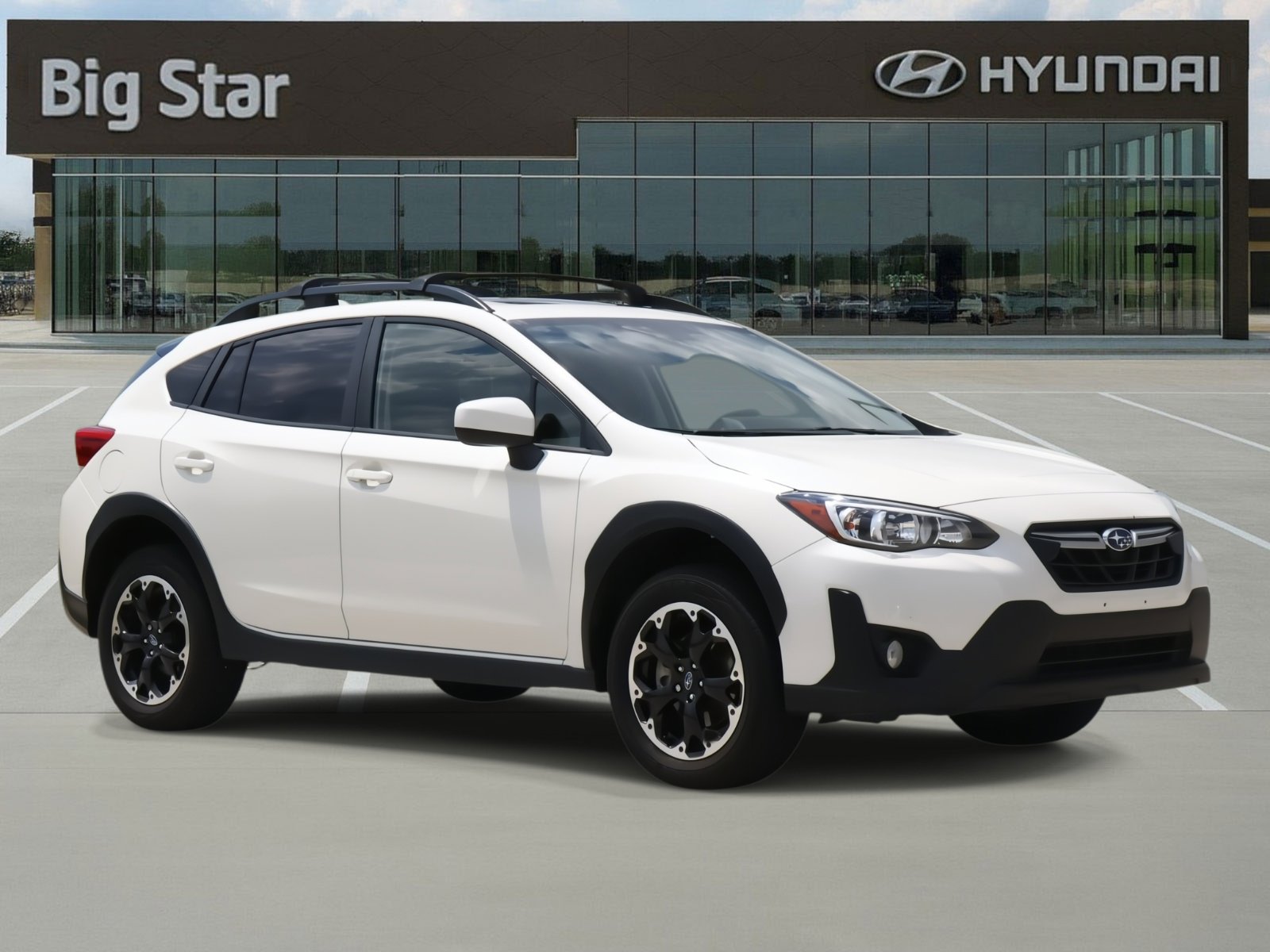 Used 2023 Subaru Crosstrek 2.0i Premium image 6