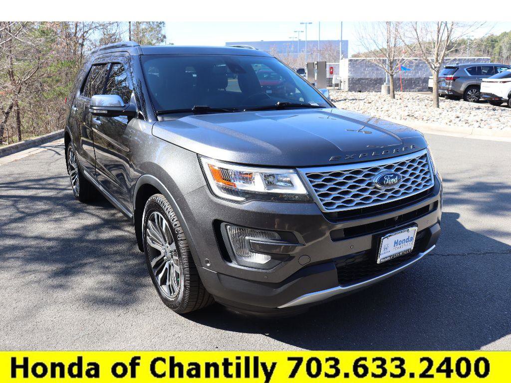 Used 2017 Ford Explorer Platinum image 1