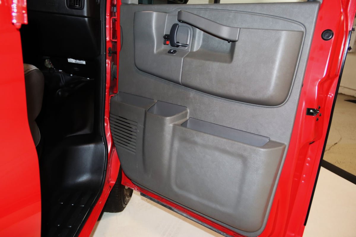 Used 2023 GMC Savana 3500 Extended w/ Driver Convenience Package RWD image 41